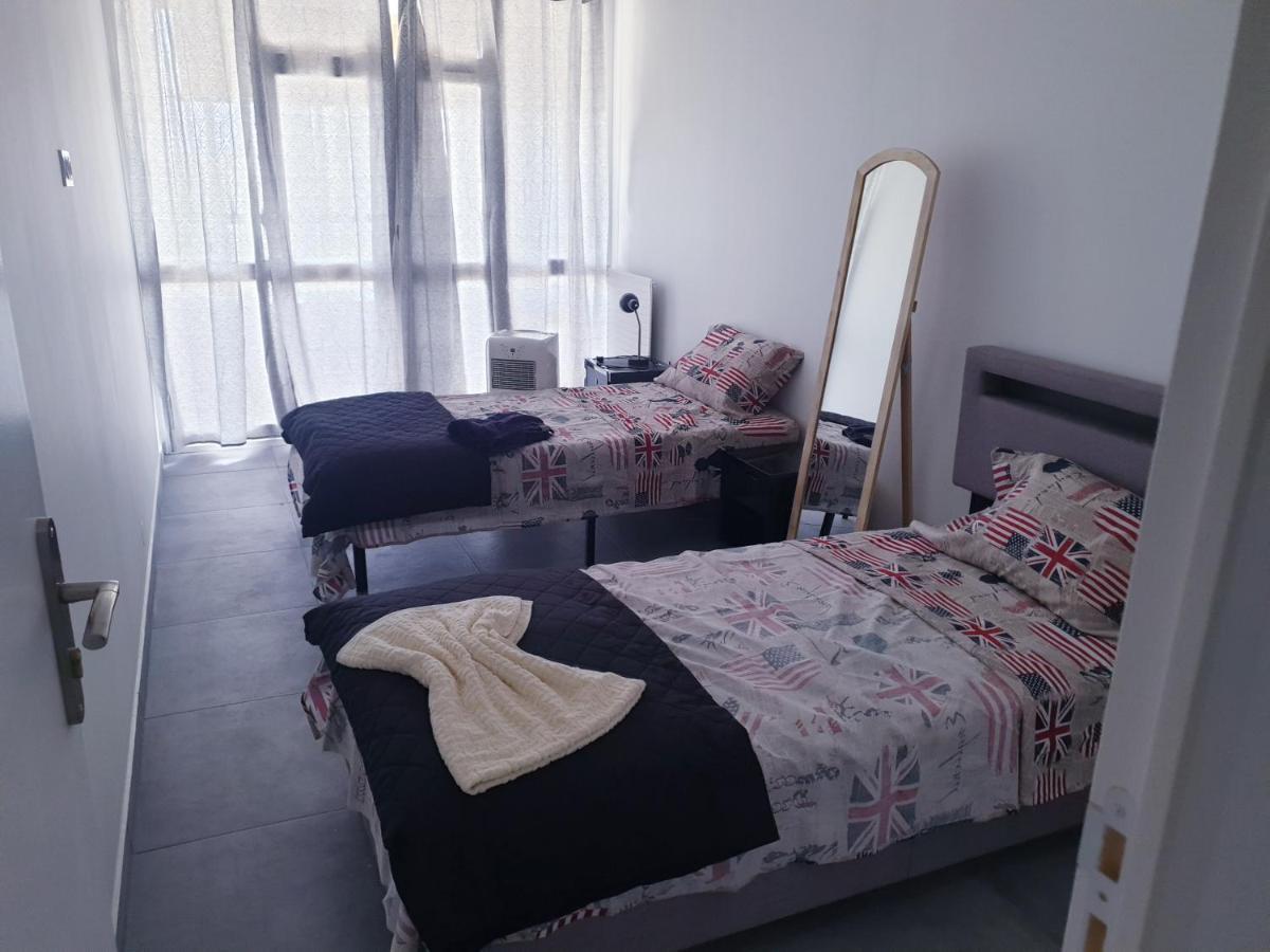 Big Flat Sea Vieuw 95 M2 5 Rooms Near Airport 5 Min Train 3 Min And Tram On Site, Beach 7 Min, 2 Showers And 2 Toilets , Neuf Grand Appartement 95 M2 5 Chambres Proche Aeroport 5 Min Train 3 Min Et Tramway Sur Place, Plage 7 Min 2 Douches Et 2 Wc Vue Niza Exterior foto